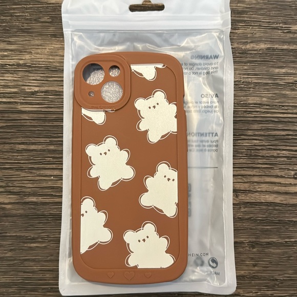 iPhone 13 phone case - Picture 1 of 2